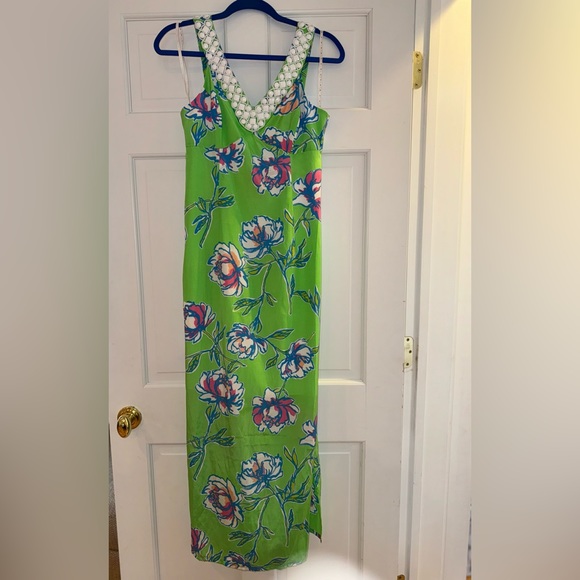 Lilly Pulitzer Dresses & Skirts - Lilly Pulitzer Resort dress. Size 2. Like New.